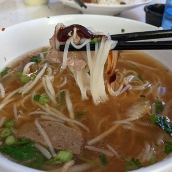 Pho Hoa & Jazen Tea - Pho w/ flank & meatballs - Vietnamese Near Me - Santa Clara, California Pho Hoa & Jazen Tea - Pho w/ flank & meatballs - Vietnamese Near Me - Santa Clara, California