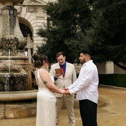 RomCom Weddings - Mini ceremony in Pasadena city hall