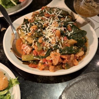 D'Raymonds - Greens and Beans *Gluten Free* - Italian Near Me - Albany, New York