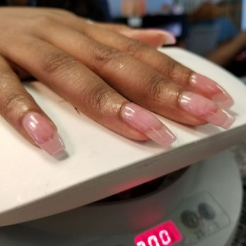 California Nails - Nail Salons Near Me - Tallahassee, Florida