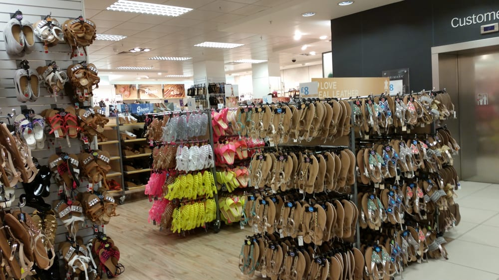 PRIMARK Updated September 2024 14 Reviews 5068 Bank Hey Street