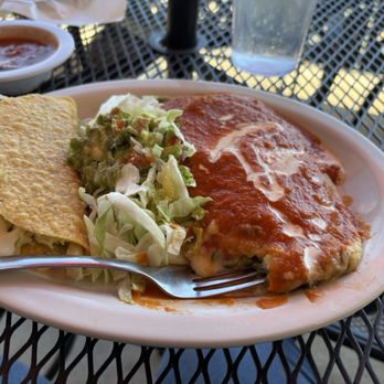 El Camino Real - Chicken taco, salad and chile relleno - Mexican Near Me - Winston-salem, North Carolina