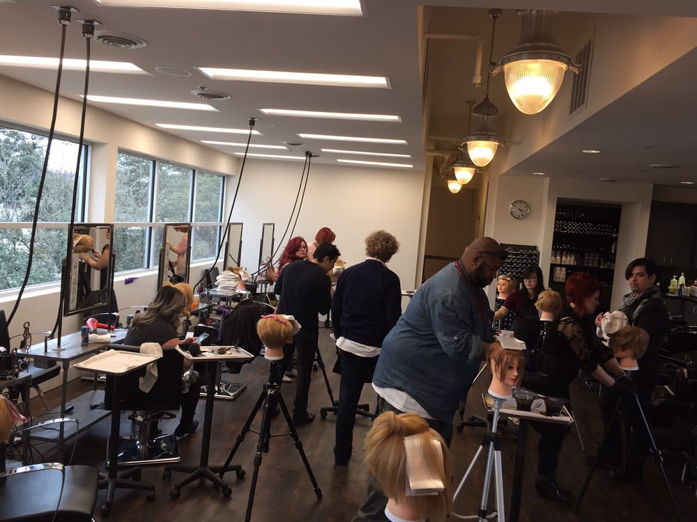 Envision Salon Hair Studio Image