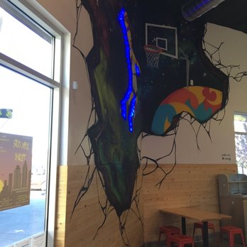 Dave's Hot Chicken - Chicken Shop Near Me - El Cajon, California