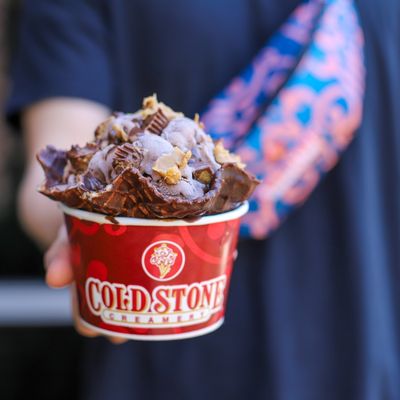 Cold Stone Creamery by null
