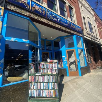South Main Book Company - Bookstores Near Me - Salisbury, North Carolina