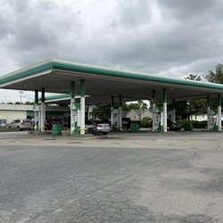Mapleleaf BP Gas Station