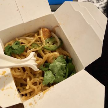 honeygrow - Tofu Red Coconut Curry - Salad Near Me - Philadelphia, Pennsylvania honeygrow - Tofu Red Coconut Curry - Salad Near Me - Philadelphia, Pennsylvania