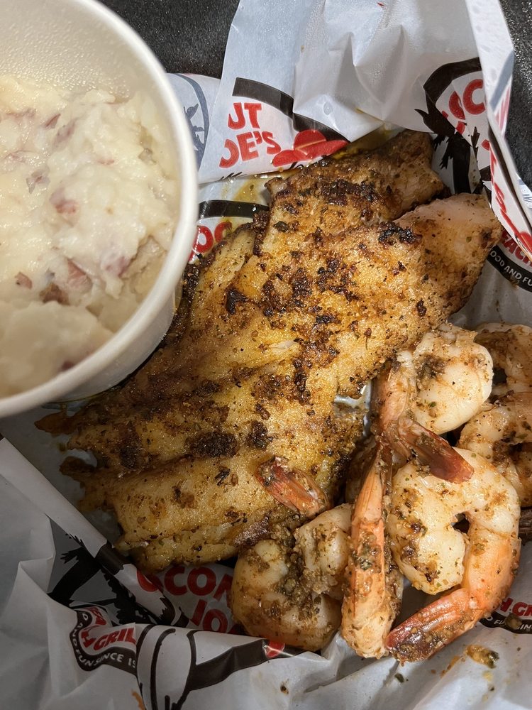 COCONUT JOE’S BEACH GRILL with 28 Reviews & 22 Photos 11 Center St
