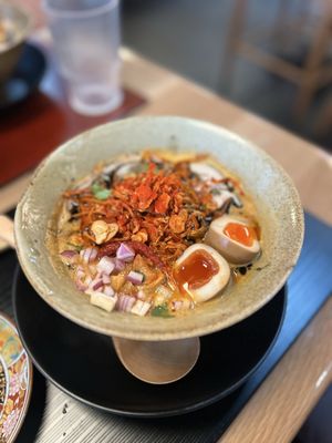 Mensho Ramen by null