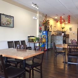 Wok Inn Restaurant - Interior