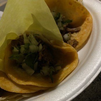 Birrieria Gomez - two tacos on a paper plate - Food Trucks Near Me - Culver City, California