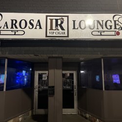 La Rosa Vip Cigar Lounge