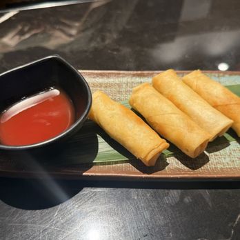 Bao and Spices - Egg Roll (2) 春卷 - Chinese Near Me - Katy, Texas
