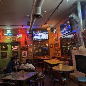 Cedar Creek - Indoor seating - Bars Near Me - Houston, Texas Cedar Creek - Indoor seating - Bars Near Me - Houston, Texas