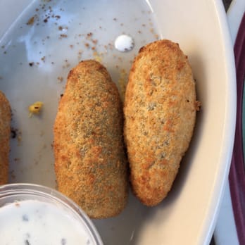 Lamppost Pizza - Jalapeño poppers, ew, do not order. - Pizza Near Me - Vista, California Lamppost Pizza - Jalapeño poppers, ew, do not order. - Pizza Near Me - Vista, California