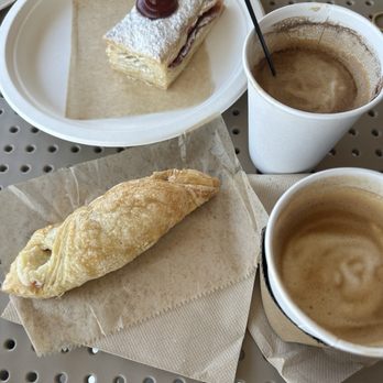 Kinka’s Bakery Cafe - two pasties for two new regulars! - Latin American Near Me - Lutz, Florida Kinka’s Bakery Cafe - two pasties for two new regulars! - Latin American Near Me - Lutz, Florida