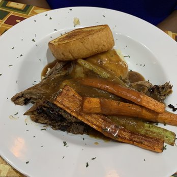 Josie's - Pot roast and potatoes and gravy - American Near Me - Lexington, Kentucky Josie's - Pot roast and potatoes and gravy - American Near Me - Lexington, Kentucky