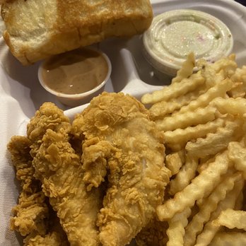 Raising Cane's Chicken Fingers - Comfort Food Near Me - Honolulu, Hawaii Raising Cane's Chicken Fingers - Comfort Food Near Me - Honolulu, Hawaii