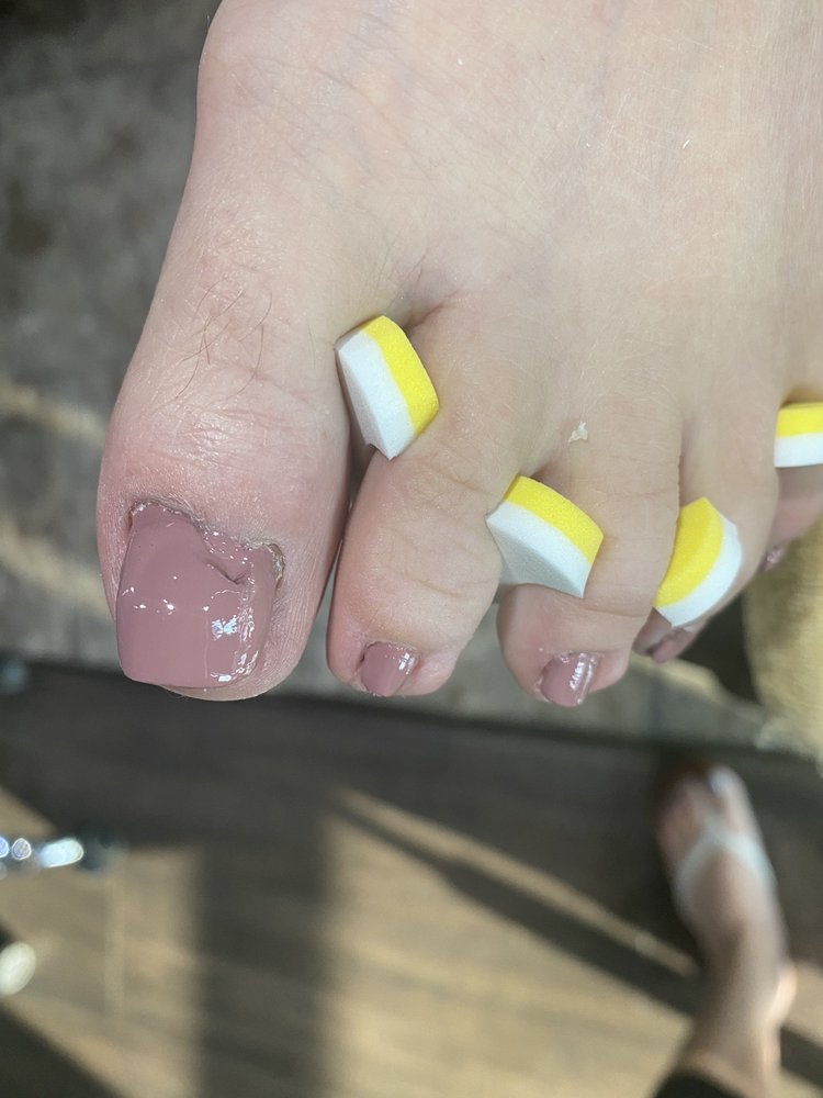 POLISH NAIL BAR Updated August 2024 42 Photos & 35 Reviews 2637 E Stone Dr, Kingsport