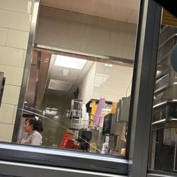 McDonald's - Manager wants to go home