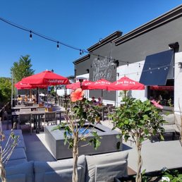 STEELE & HOPS - Updated February 2026 - 389 Photos & 327 Reviews - 2800