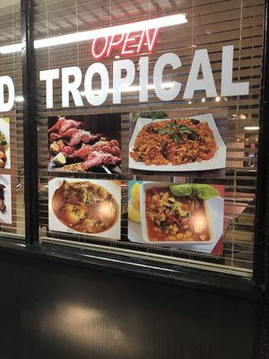 Tracxx Grill and Lounge by null