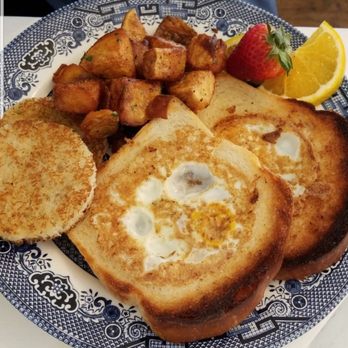 Blue Willow Cafe - Venues & Event Spaces Near Me - Burton, Texas