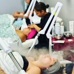 89 Beauty School