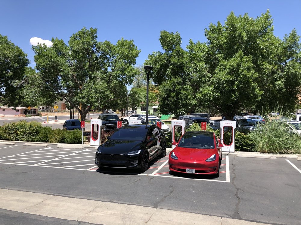 TESLA SUPERCHARGER Updated June 2024 16 South Main St, Moab, Utah