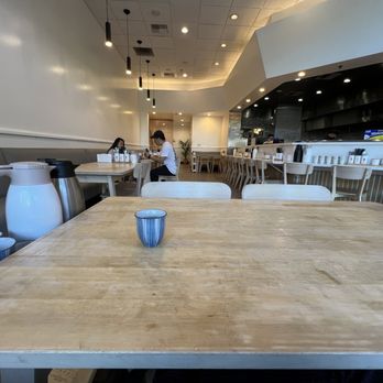Ari Sushi - Intimate dining room - Sushi Bars Near Me - Dublin, California Ari Sushi - Intimate dining room - Sushi Bars Near Me - Dublin, California