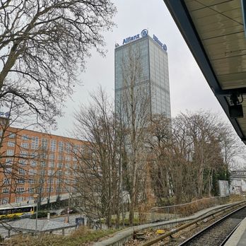 Treptowers - Da hoch würde ich gern mal. - Landmarks & Historical Buildings Near Me - Berlin, BE