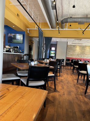 Alexander's Cafe by null