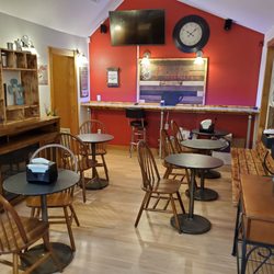 Punkins Coffee House & Eatery - Inside
