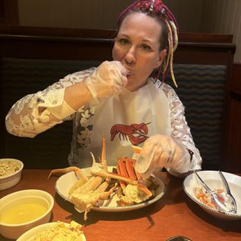 Red Lobster - Crab Your Way - Seafood Near Me - Ocala, Florida Red Lobster - Crab Your Way - Seafood Near Me - Ocala, Florida