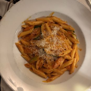 ROC Restaurant - Penne con salsa alla vodka e vegetali - Italian Near Me - Louisville, Kentucky ROC Restaurant - Penne con salsa alla vodka e vegetali - Italian Near Me - Louisville, Kentucky
