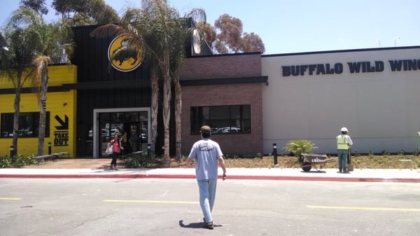 Buffalo Wild Wings 258 Photos 515 Reviews American Traditional 2685 Vista Way Oceanside Ca Restaurant Reviews Phone Number Menu Yelp