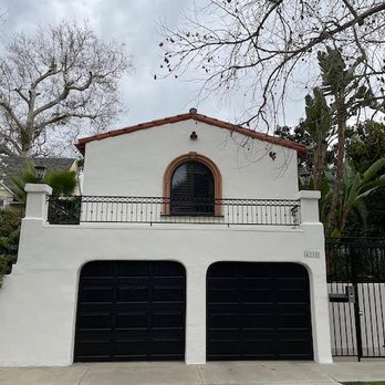 GR8 Garage Door - BEFORE! - Garage Door Services Near Me GR8 Garage Door - BEFORE! - Garage Door Services Near Me