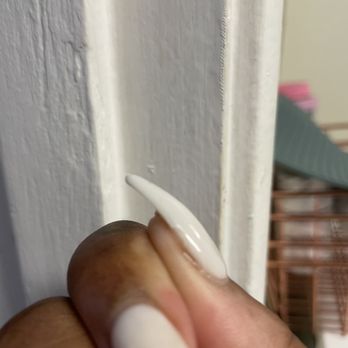 Le Nails Spa - Chipped and peeling gel. Zoom in, this will cause me to have to get redone once it snagged in my hair - Nail Salons Near Me - Vacaville, California Le Nails Spa - Chipped and peeling gel. Zoom in, this will cause me to have to get redone once it snagged in my hair - Nail Salons Near Me - Vacaville, California