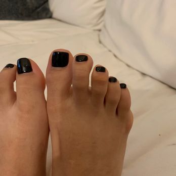 Elite Nails & Spa - Black gel pedicure - Nail Salons Near Me - Oxnard, California Elite Nails & Spa - Black gel pedicure - Nail Salons Near Me - Oxnard, California