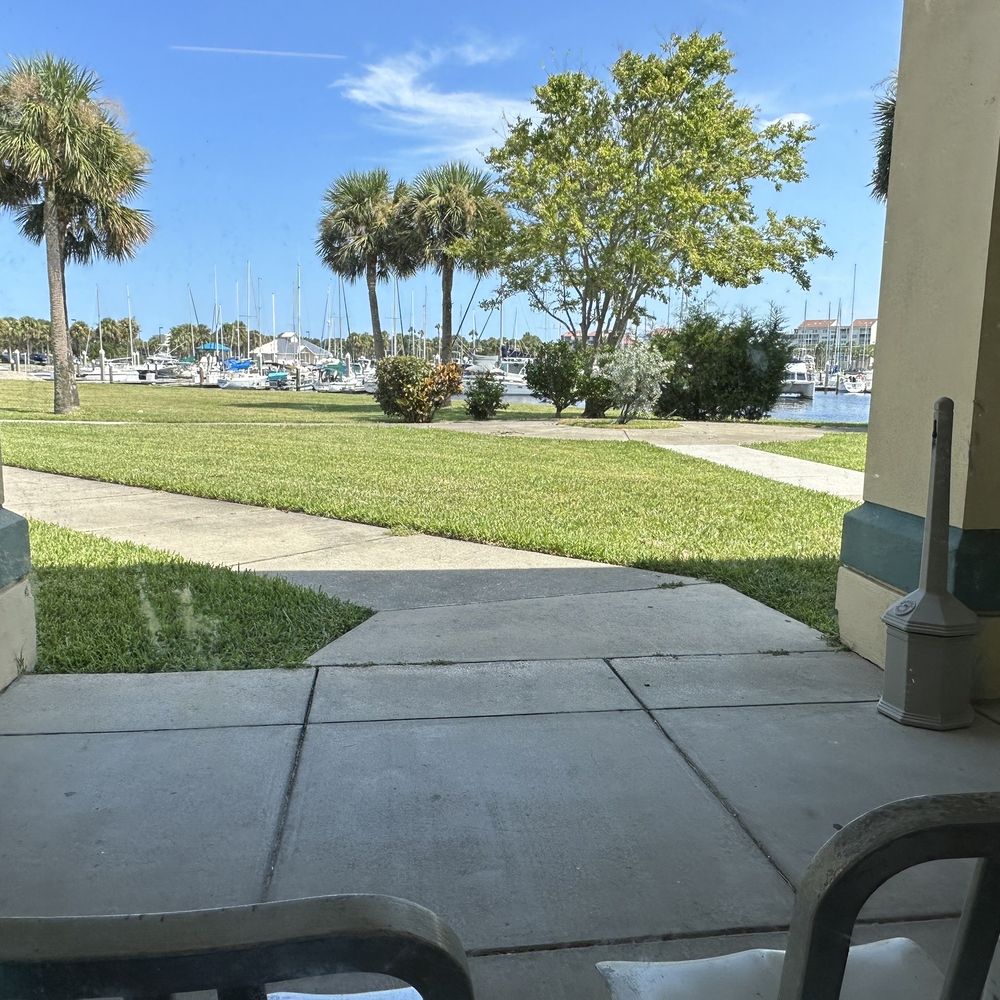 Dine and Cruise - Dine and cruise patio view - Boat Tours Near Me - Daytona Beach, Florida