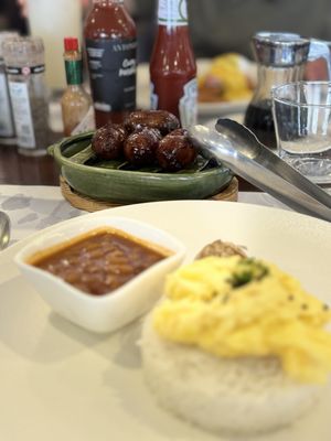 Breakfast at Antonio's by null