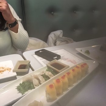 South Kawa - Dumplings and mango crab roll - Japanese Near Me - Chicago, Illinois South Kawa - Dumplings and mango crab roll - Japanese Near Me - Chicago, Illinois