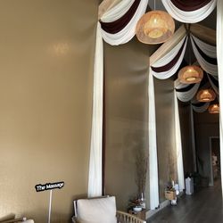 The Massage - Beautiful entrance! Just had the most amazing massage! Thank you