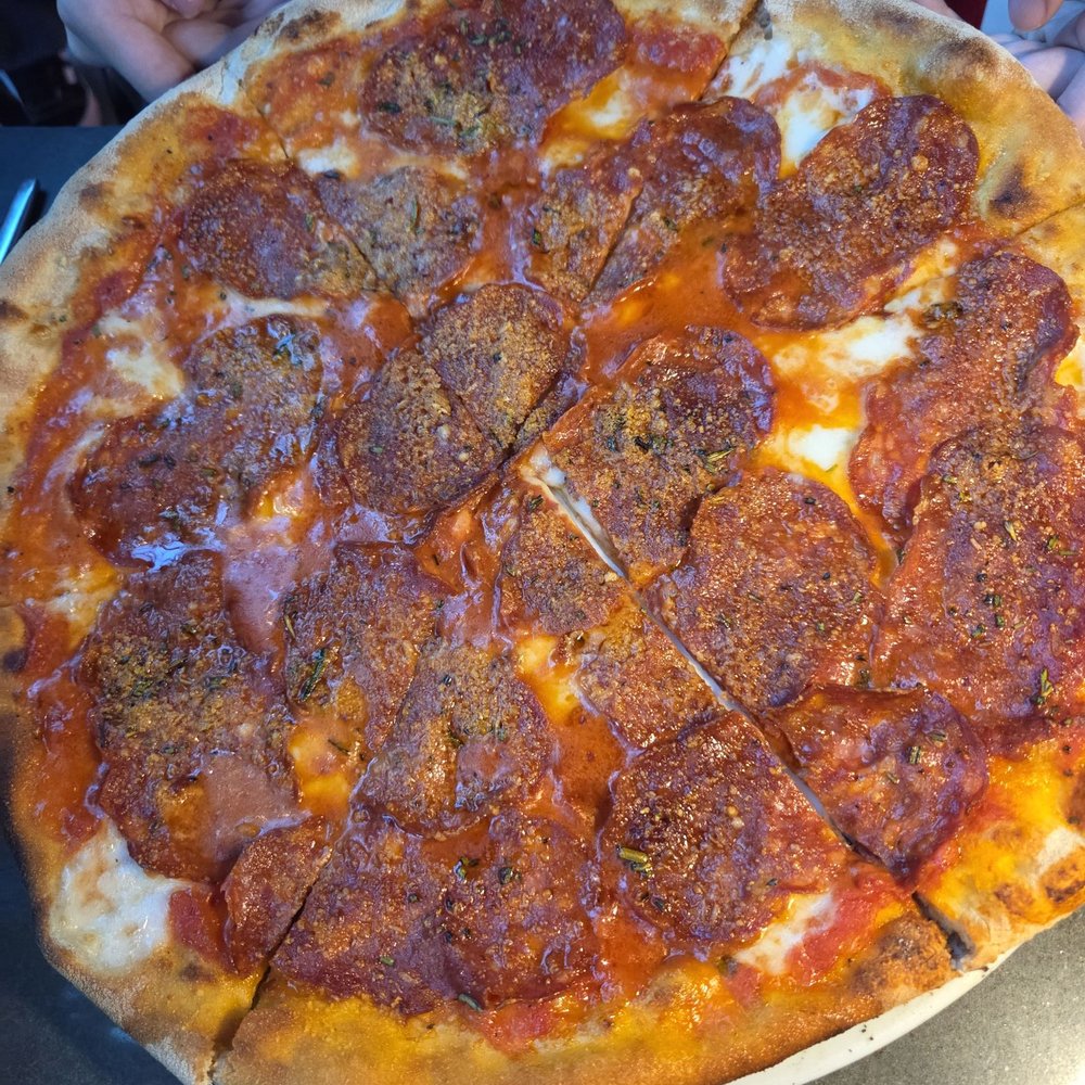 Ambrogio15 Del Mar - Pizza w/ spicy salami - Italian Near Me - San Diego, California Ambrogio15 Del Mar - Pizza w/ spicy salami - Italian Near Me - San Diego, California