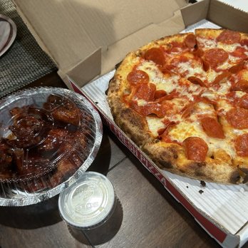 El Rincon Pizzeria & Wings - Bbq wings and medium pizza - Pizza Near Me - Rialto, California