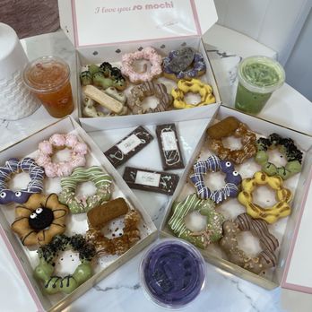 Marry Me Mochi - Donuts Near Me - Mississauga, Ontario