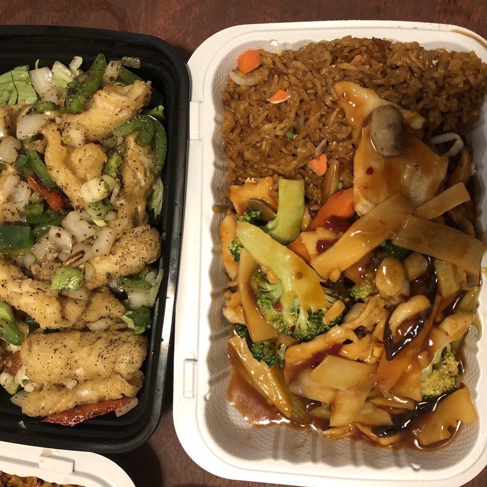 Sunny Carry Out - CS21 Salt and Pepper Squid Chicken in Hot Garlic Sauce Lunch - Chinese Near Me - Baltimore, Maryland Sunny Carry Out - CS21 Salt and Pepper Squid Chicken in Hot Garlic Sauce Lunch - Chinese Near Me - Baltimore, Maryland