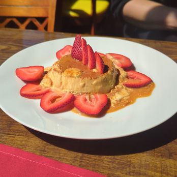 Salsa Verdes - Flan - Mexican Near Me - Palos Verdes Estates, California