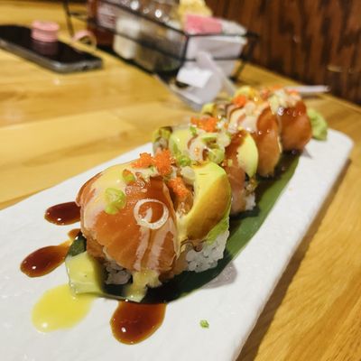 W & Z Asian Bistro & Sushi Bar by null